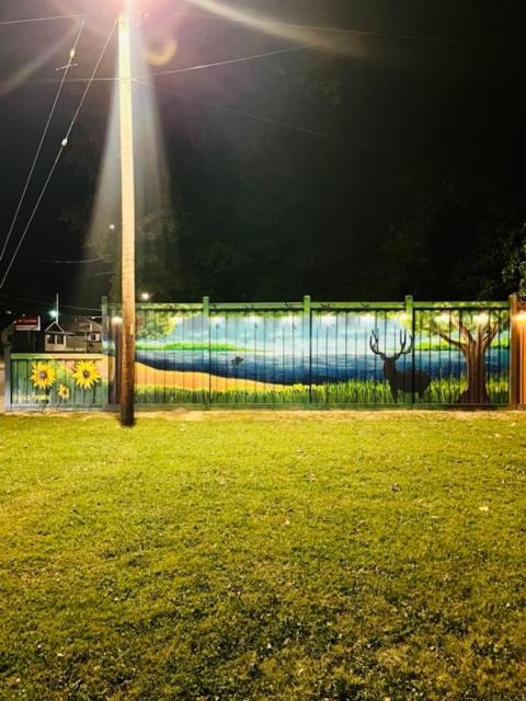 Benton Motel מראה חיצוני תמונה